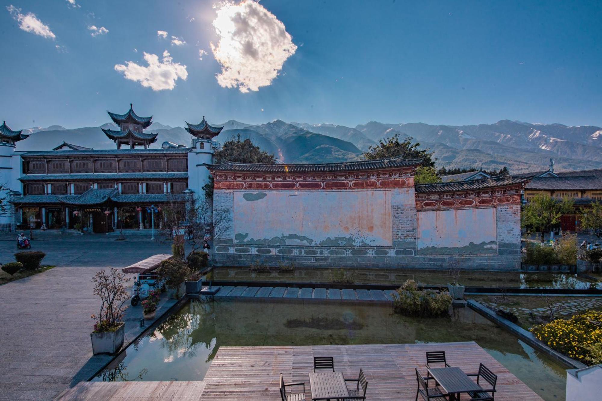 Hong Long Jing Hotel Dali  Bagian luar foto